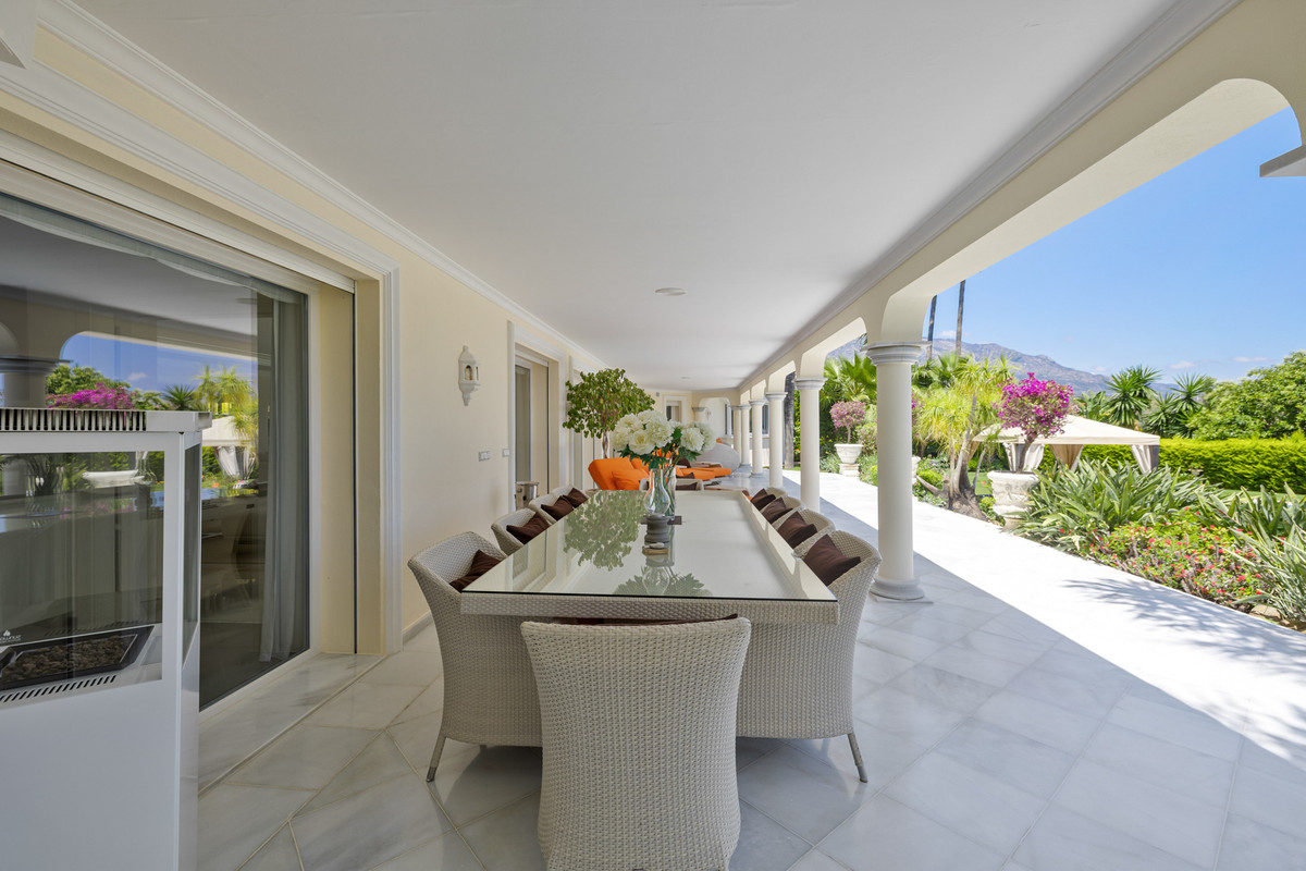Photo 43 Detached Villa Nueva Andalucía, Costa del Sol, Málaga – R4932499