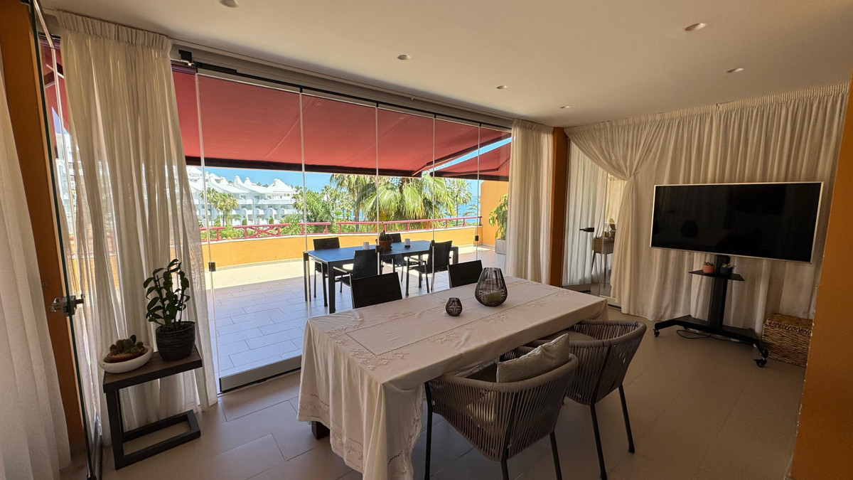 Photo 4 Middle Floor Apartment Estepona, Costa del Sol, Málaga – R5056135