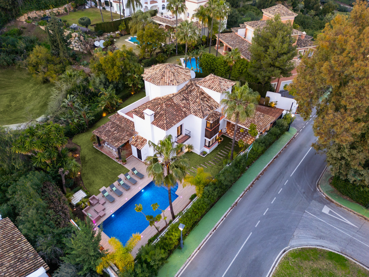 Photo 5 Detached Villa Benahavís, Costa del Sol, Málaga – R5068108