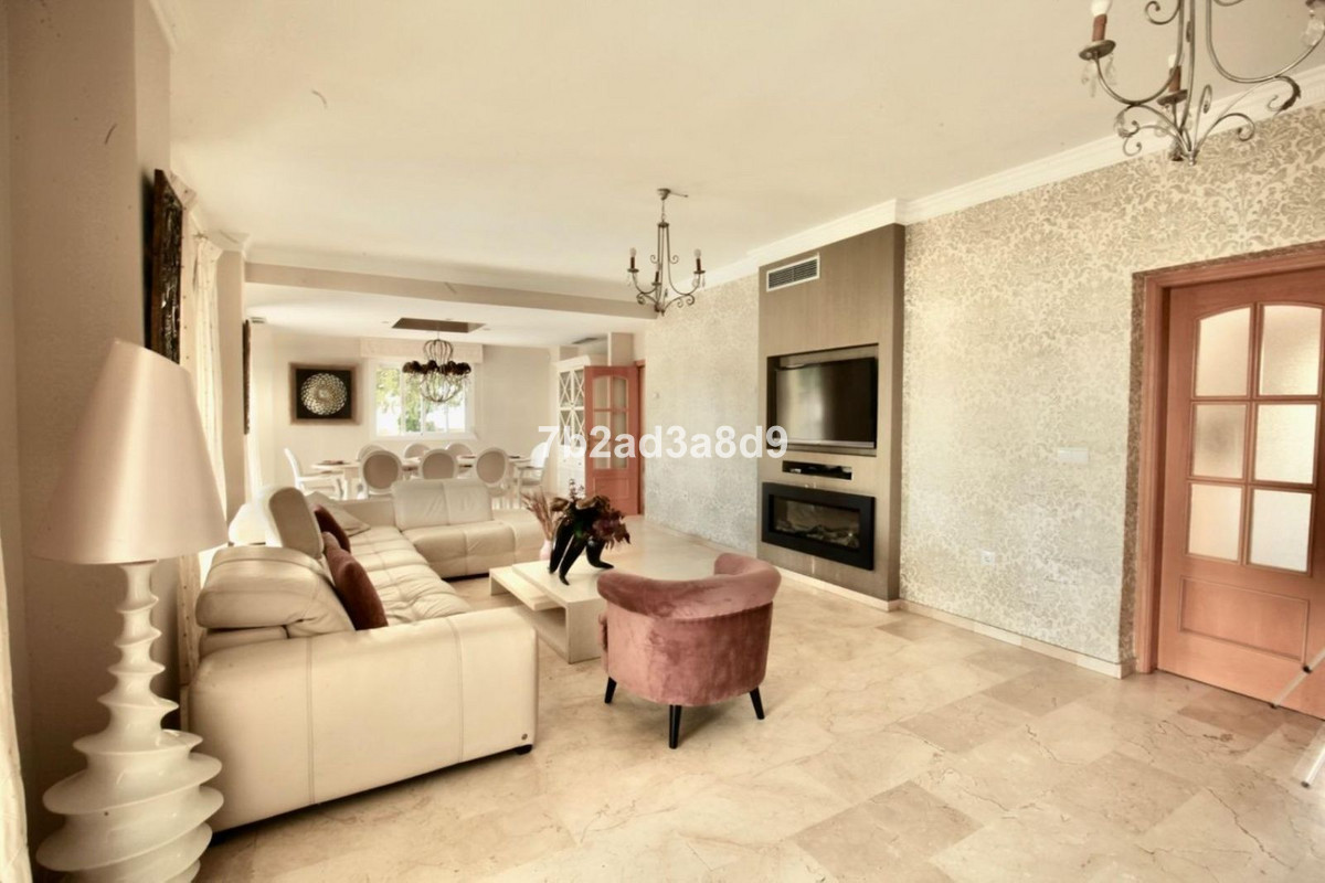 Photo 5 Detached Villa Guadalmina Alta, Costa del Sol, Málaga – R5063947