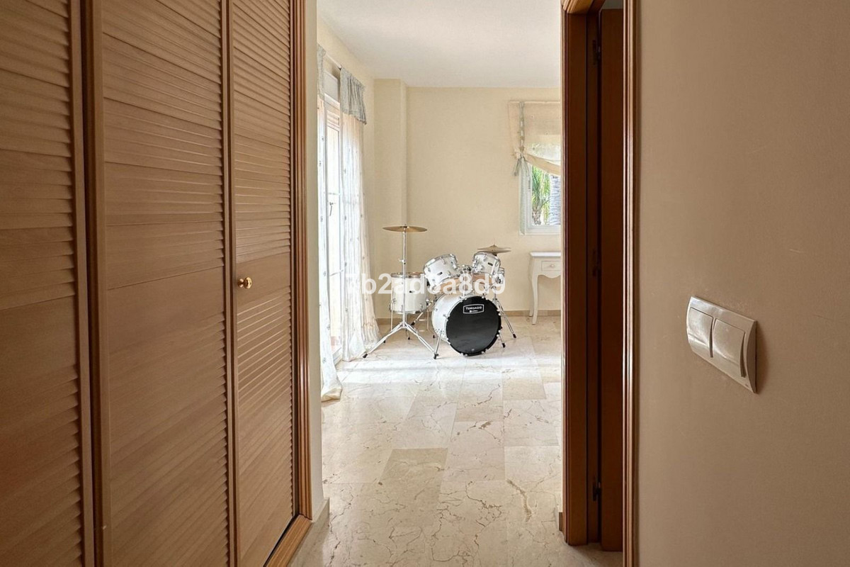 Photo 45 Detached Villa Guadalmina Alta, Costa del Sol, Málaga – R5063947