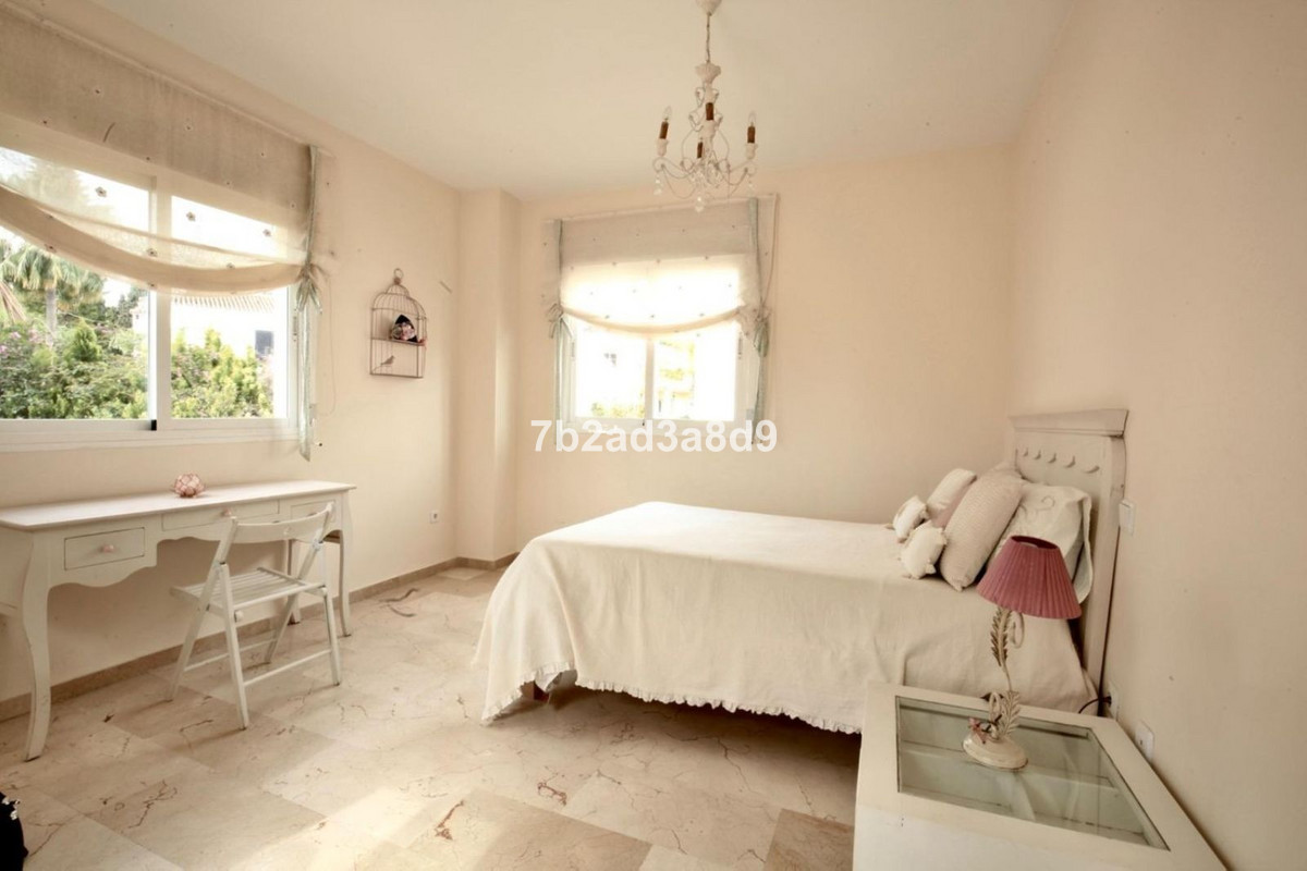 Photo 46 Detached Villa Guadalmina Alta, Costa del Sol, Málaga – R5063947