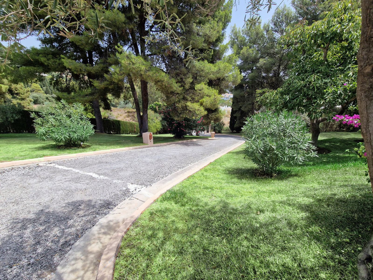 Photo 5 Detached Villa Benahavís, Costa del Sol, Málaga – R4378351