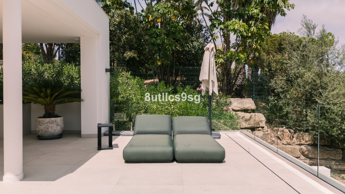 Photo 31 Detached Villa Nueva Andalucía, Costa del Sol, Málaga – R4922260