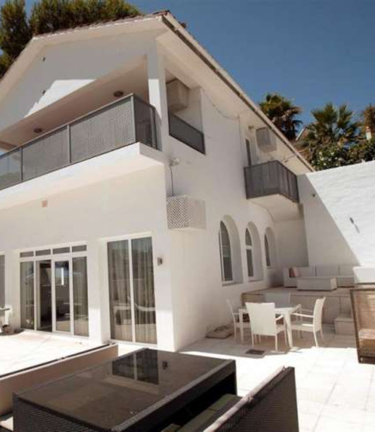 Photo 1 Detached Villa Nueva Andalucía, Costa del Sol, Málaga – R5063872
