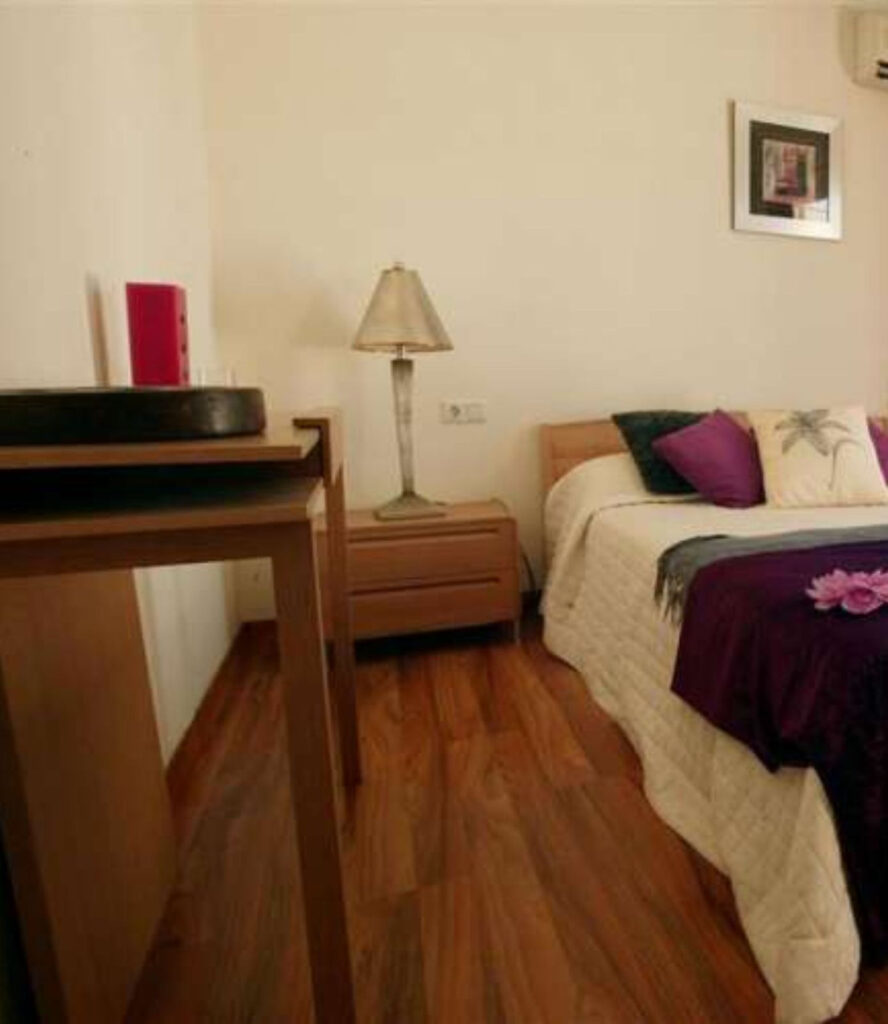 Photo 9 Detached Villa Nueva Andalucía, Costa del Sol, Málaga – R5063872