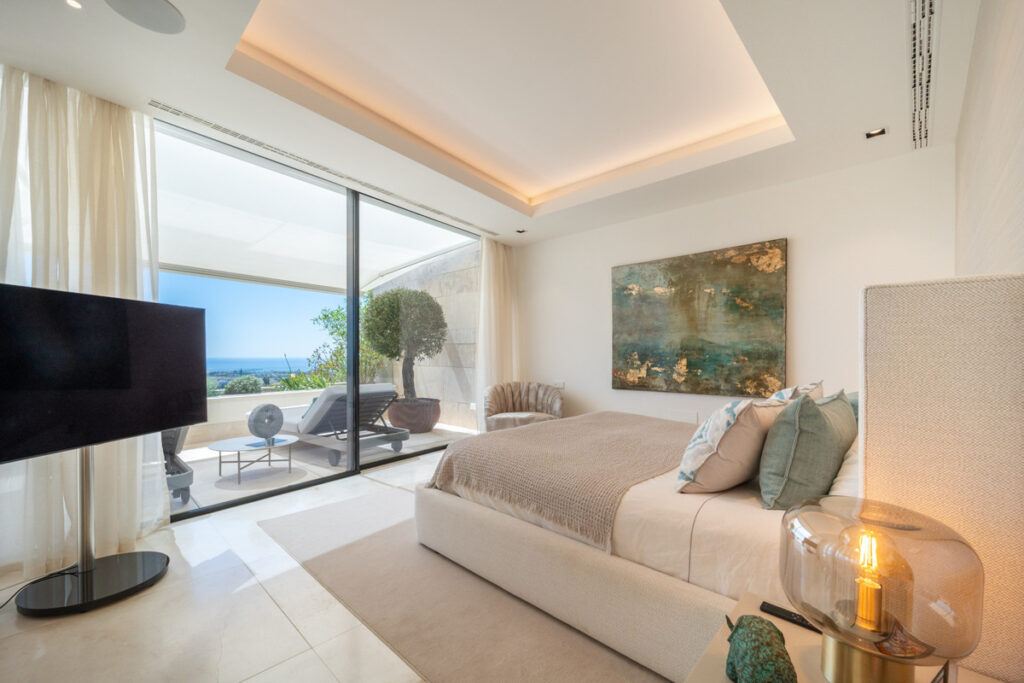 Photo 2 Middle Floor Apartment Monte Halcones, Costa del Sol, Málaga – R5051908