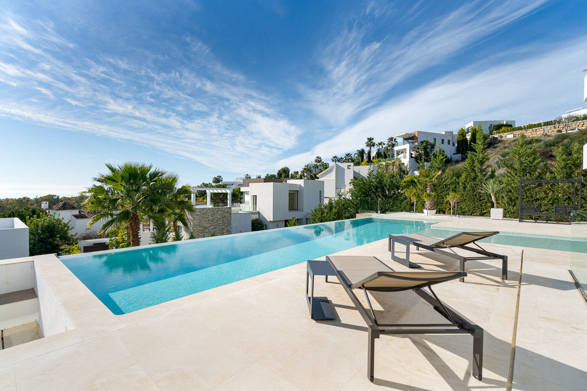 Photo 3 Detached Villa Benahavís, Costa del Sol, Málaga – R4882597