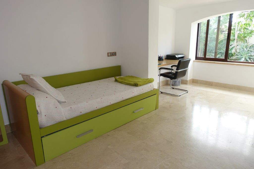Photo 13 Detached Villa San Pedro de Alcántara, Costa del Sol, Málaga – R5004796