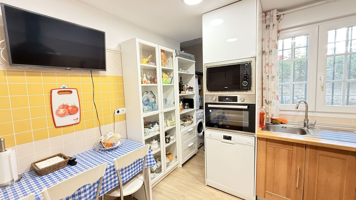 Photo 20 Ground Floor Apartment Estepona, Costa del Sol, Málaga – R5062540