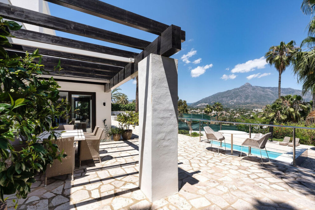 Photo 14 Detached Villa Nueva Andalucía, Costa del Sol, Málaga – R5058385