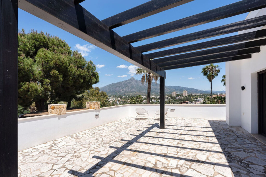 Photo 40 Detached Villa Nueva Andalucía, Costa del Sol, Málaga – R5058385