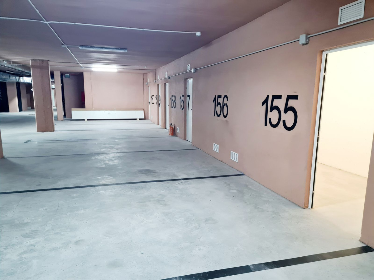Photo 18 Middle Floor Apartment Benalmadena, Costa del Sol, Málaga – R5079031
