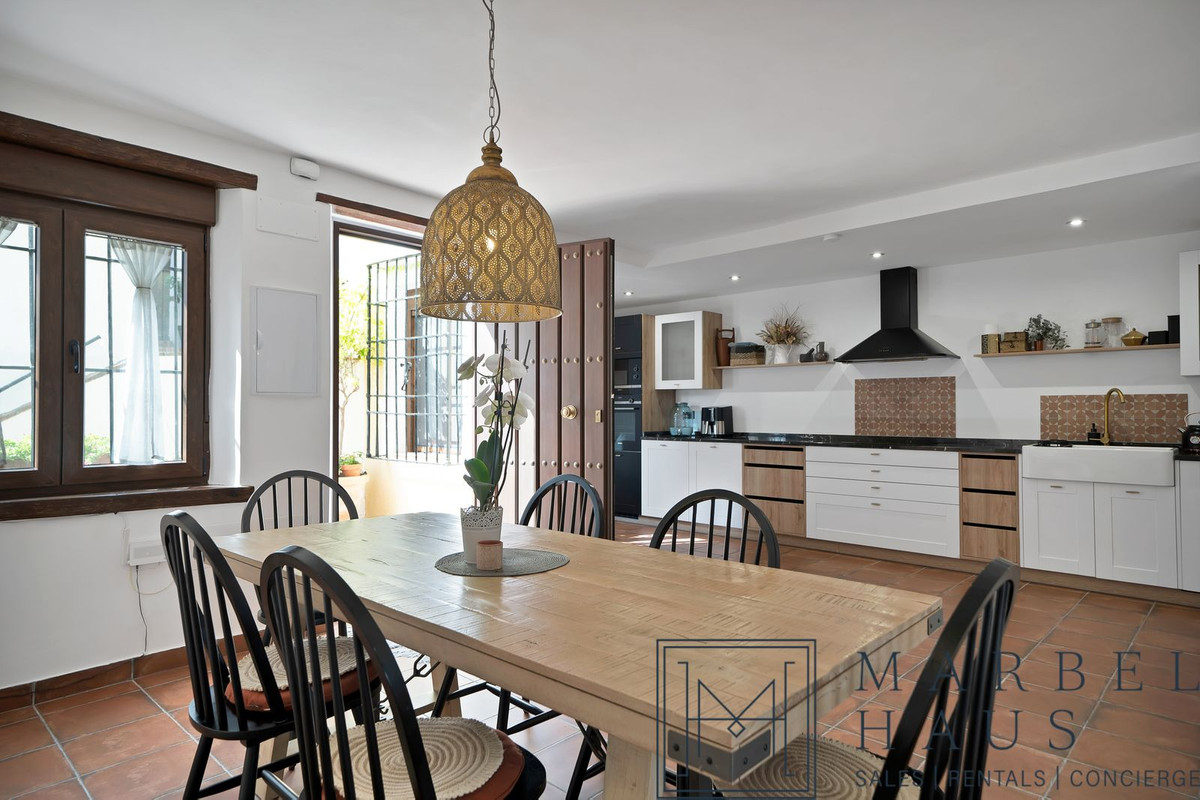 Photo 3 Townhouse Benahavís, Costa del Sol, Málaga – R5074747