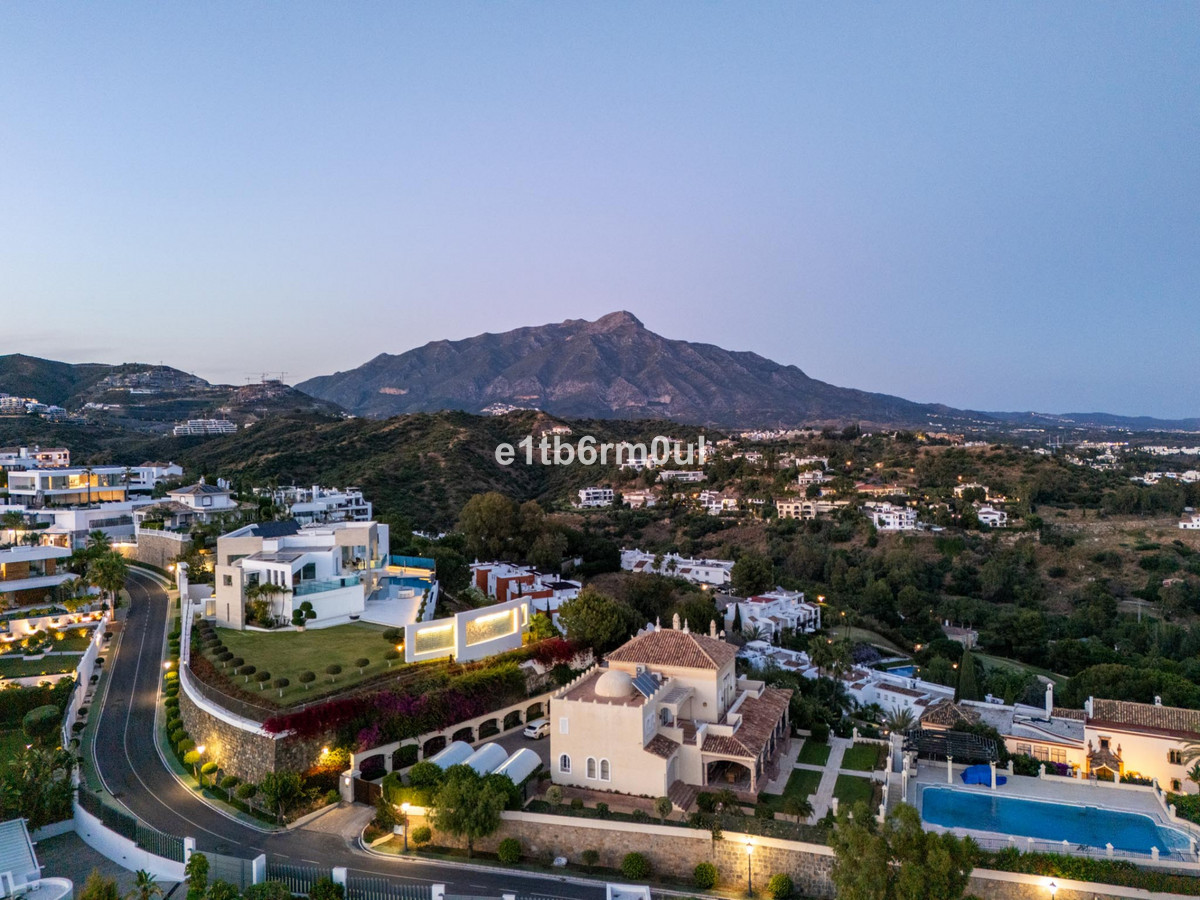 Photo 39 Detached Villa La Quinta, Costa del Sol, Málaga – R5061943