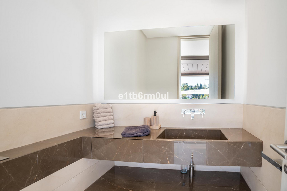 Photo 49 Detached Villa La Quinta, Costa del Sol, Málaga – R5061943