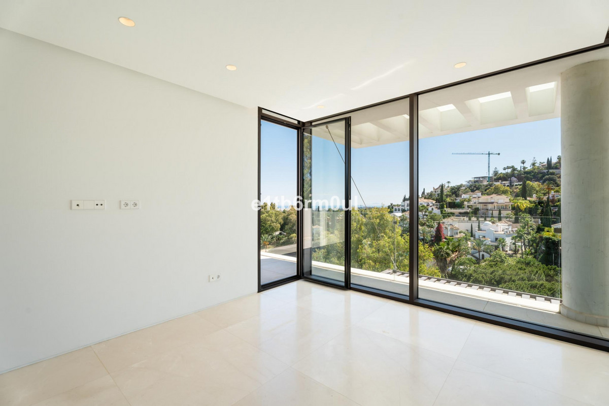 Photo 52 Detached Villa La Quinta, Costa del Sol, Málaga – R5061943
