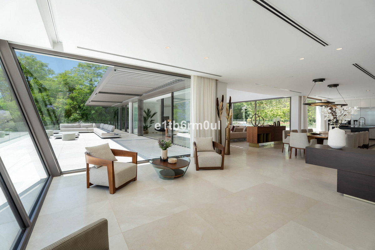 Photo 30 Detached Villa La Quinta, Costa del Sol, Málaga – R5062792