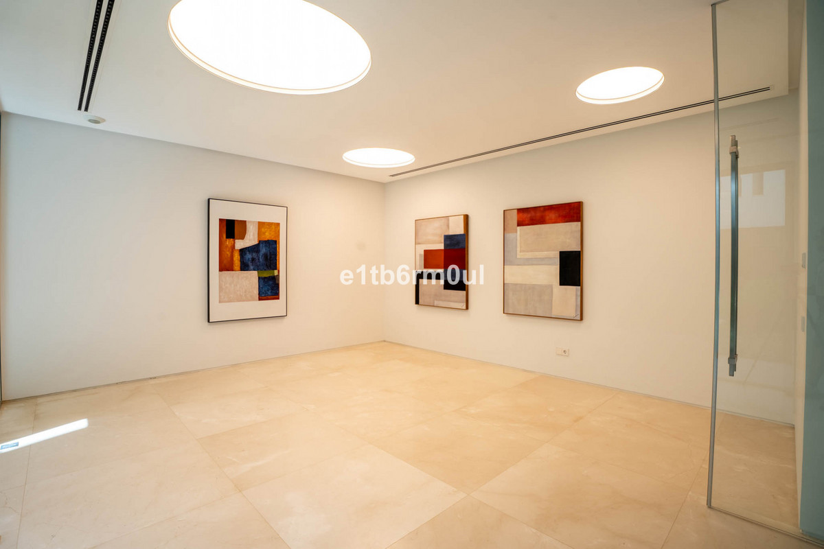 Photo 44 Detached Villa La Quinta, Costa del Sol, Málaga – R5062792