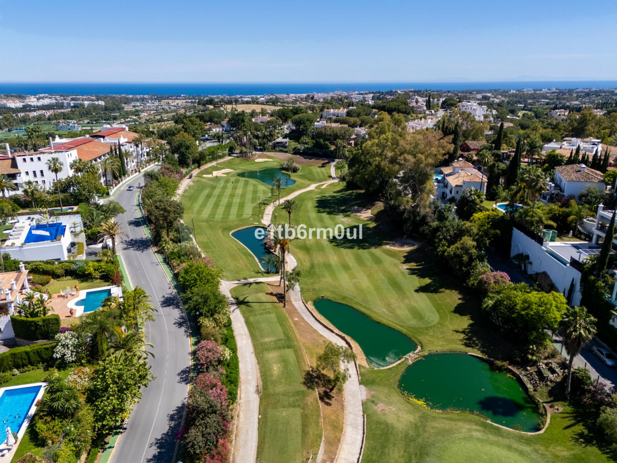 Photo 8 Detached Villa La Quinta, Costa del Sol, Málaga – R5062792