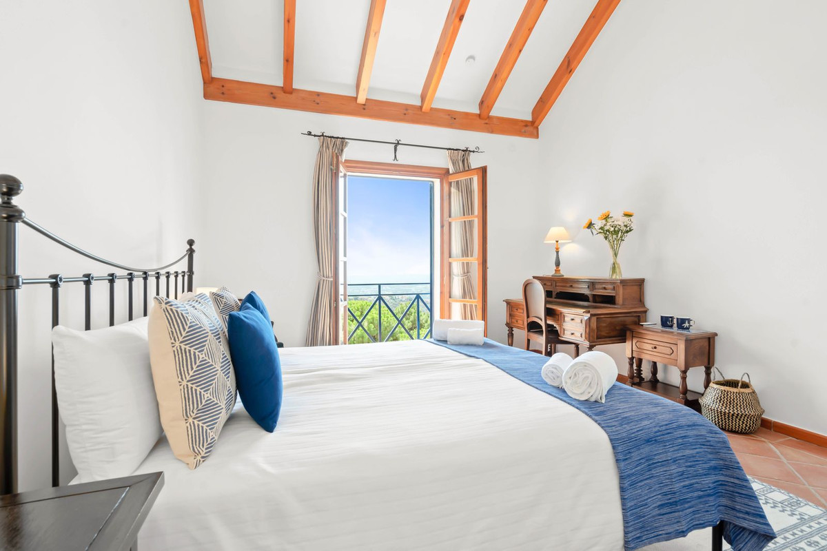 Photo 14 Detached Villa Benahavís, Costa del Sol, Málaga – R4829236