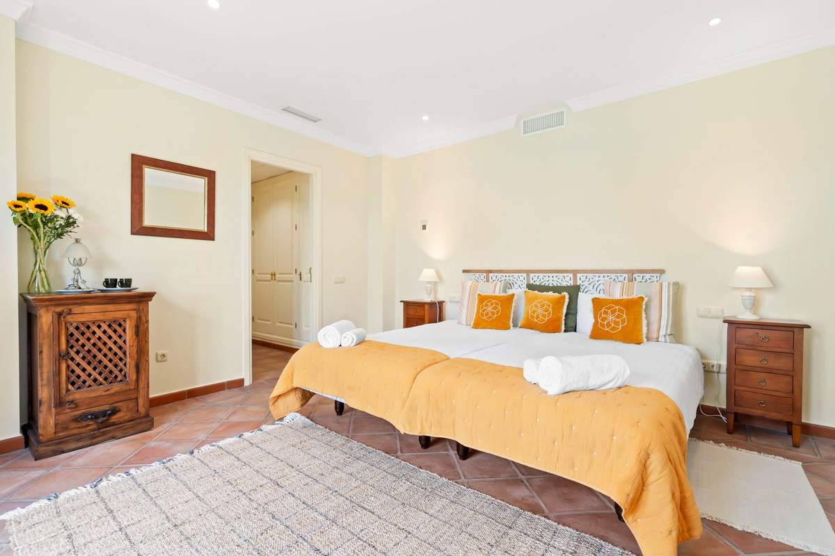 Photo 16 Detached Villa Benahavís, Costa del Sol, Málaga – R4829236