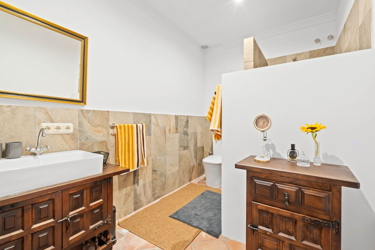 Photo 20 Detached Villa Benahavís, Costa del Sol, Málaga – R4829236