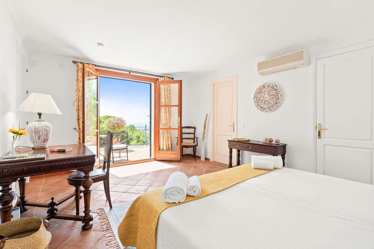 Photo 22 Detached Villa Benahavís, Costa del Sol, Málaga – R4829236