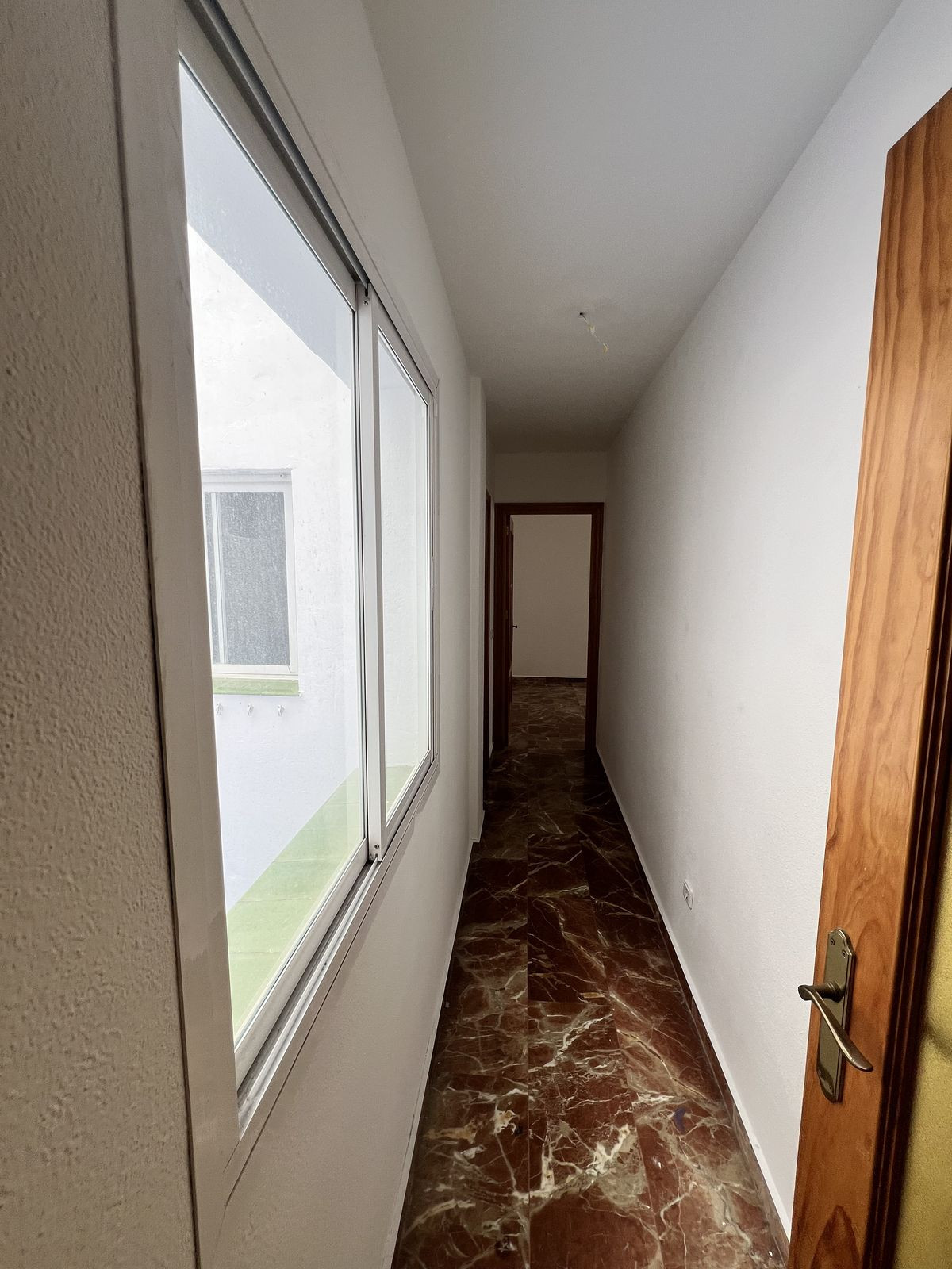 Photo 7 Middle Floor Apartment San Pedro de Alcántara, Costa del Sol, Málaga – R5058640