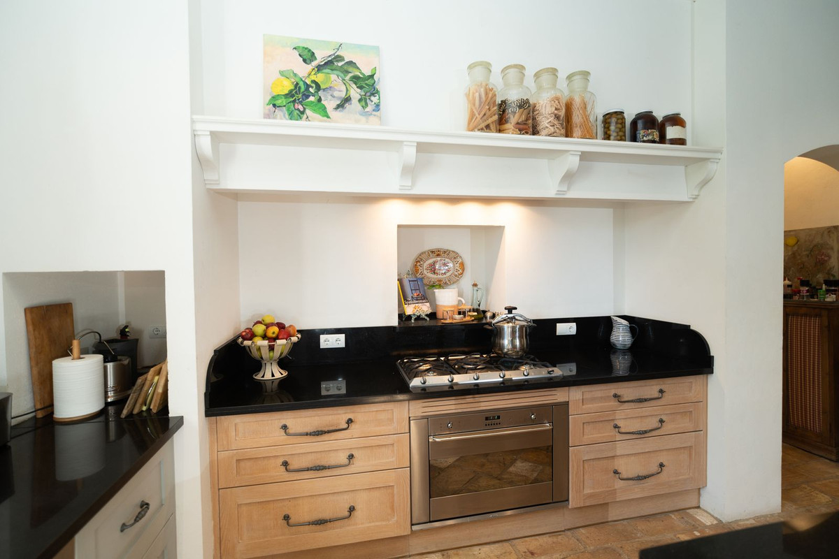 Photo 15 Detached Villa El Madroñal, Costa del Sol, Málaga – R5069785