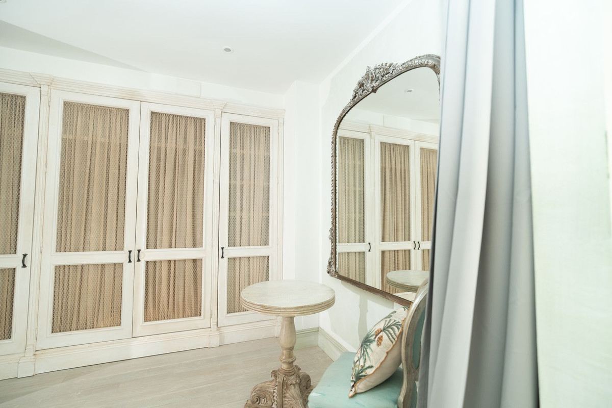 Photo 24 Detached Villa El Madroñal, Costa del Sol, Málaga – R5069785