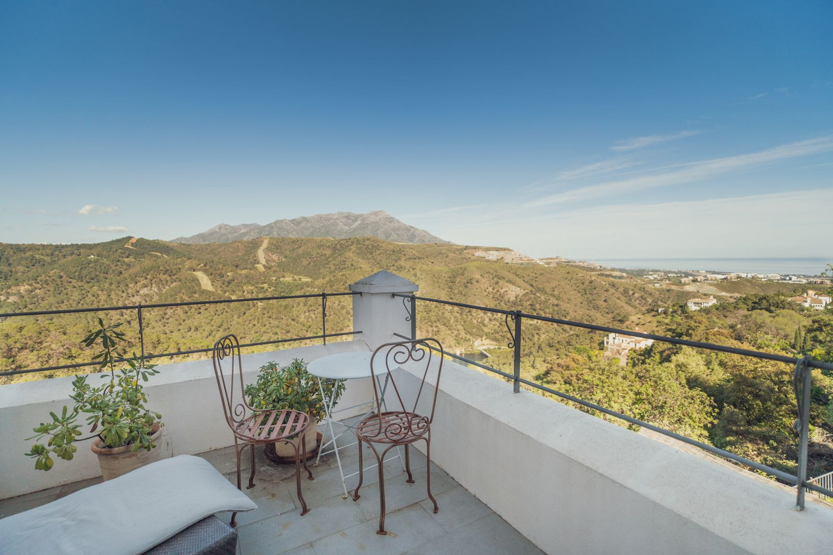 Photo 28 Detached Villa El Madroñal, Costa del Sol, Málaga – R5069785
