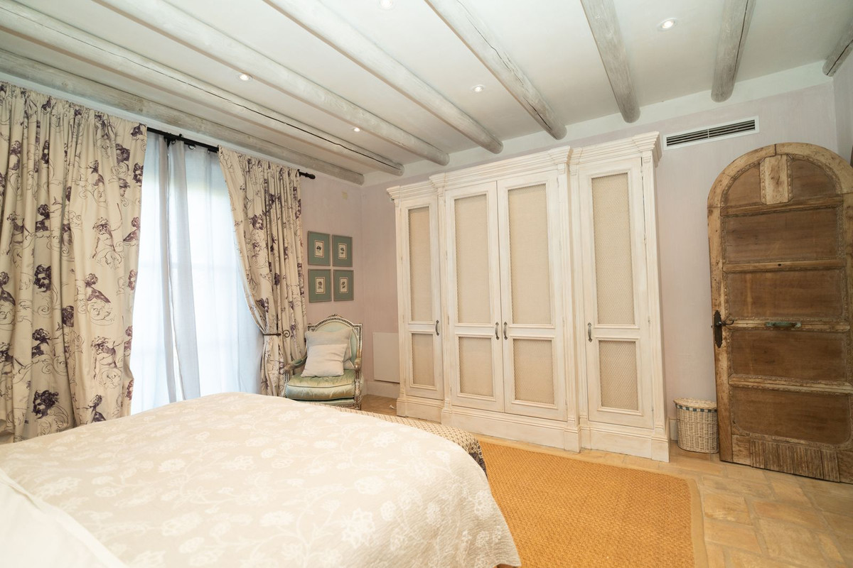 Photo 43 Detached Villa El Madroñal, Costa del Sol, Málaga – R5069785