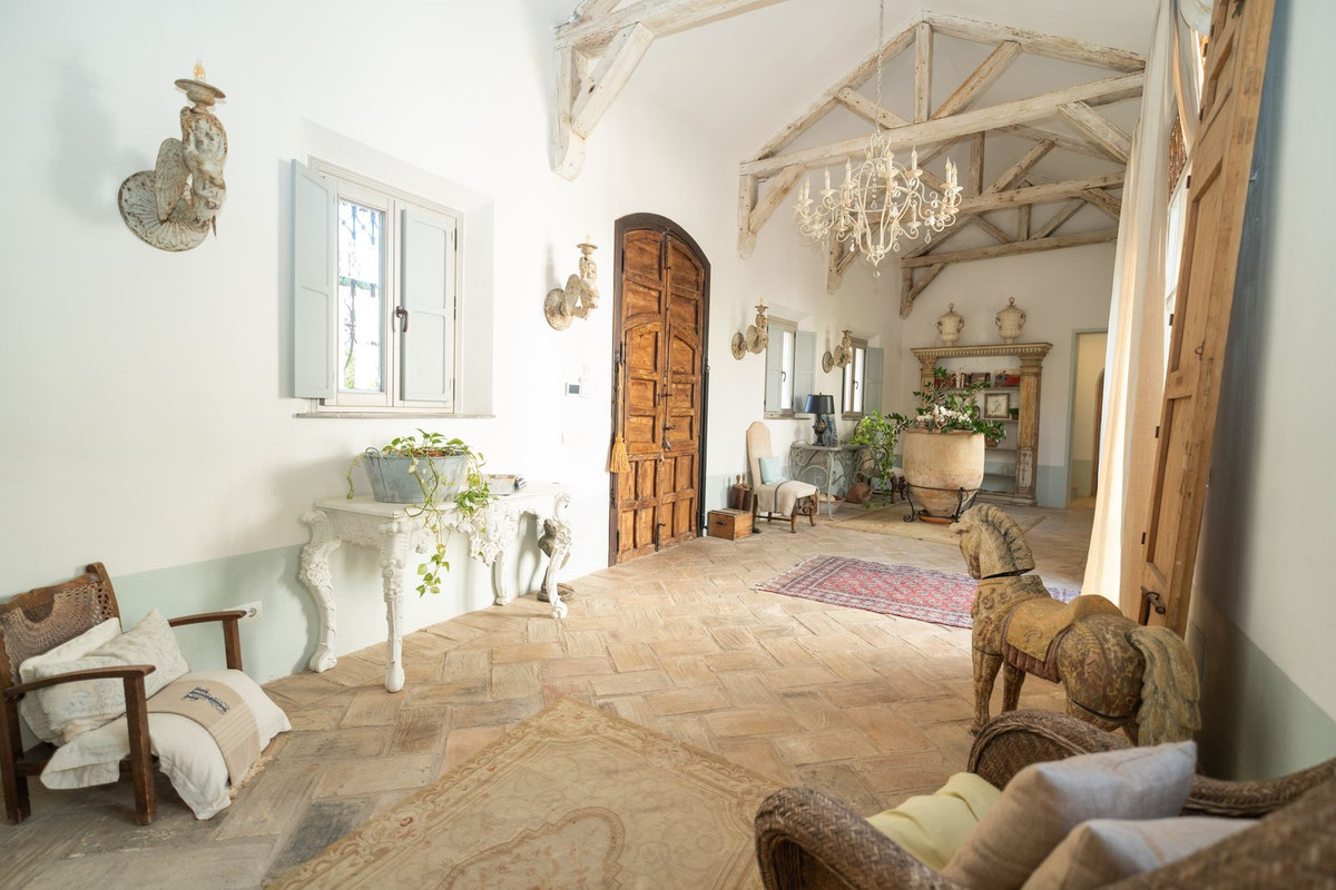 Photo 46 Detached Villa El Madroñal, Costa del Sol, Málaga – R5069785