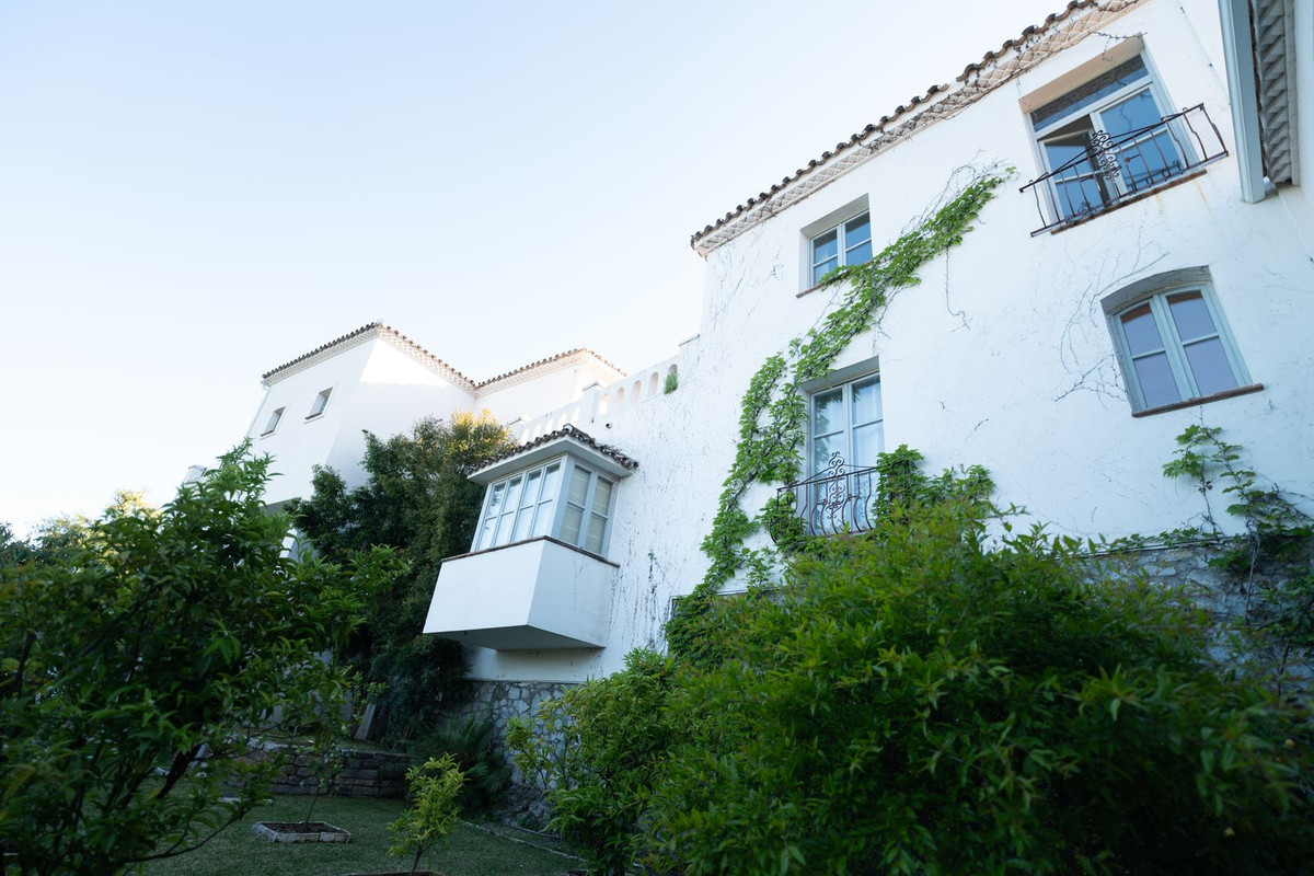 Photo 69 Detached Villa El Madroñal, Costa del Sol, Málaga – R5069785