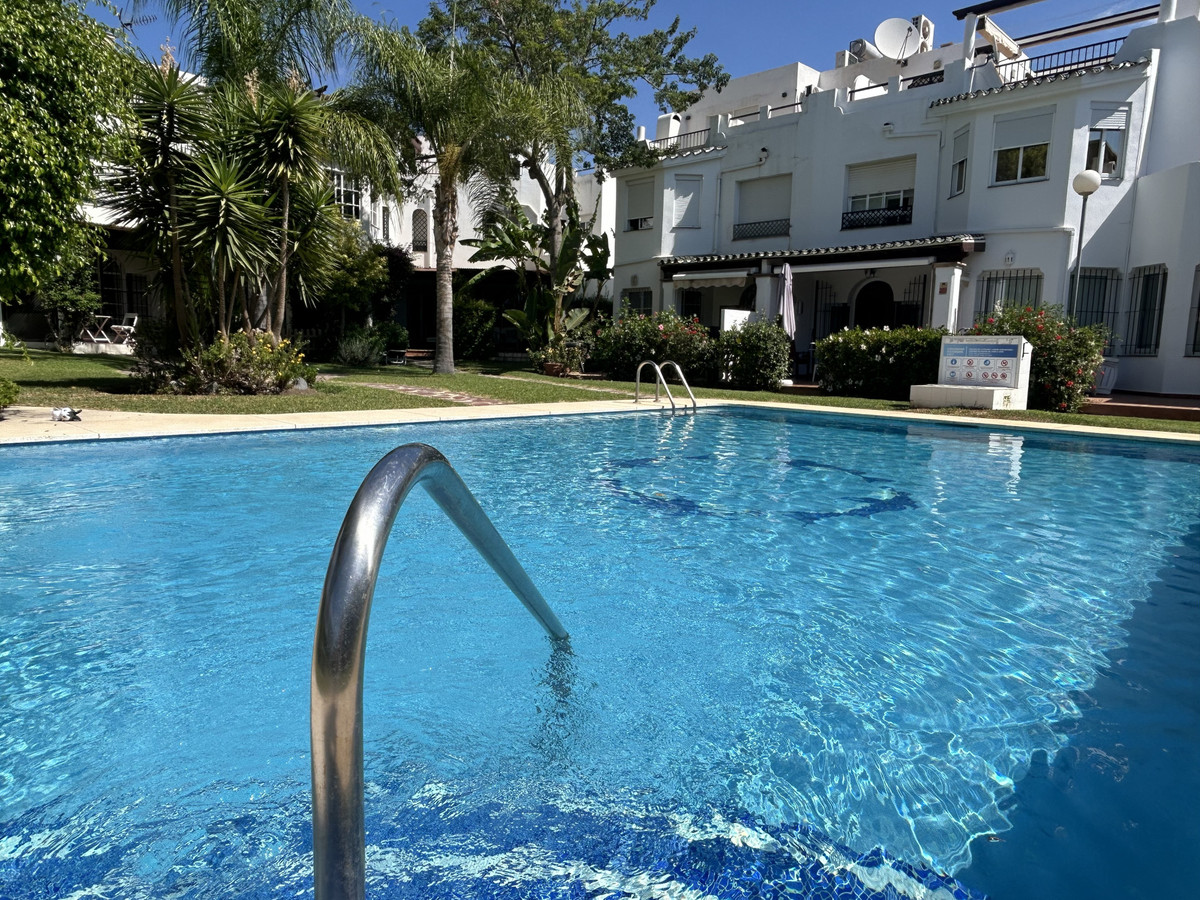 Photo 3 Townhouse Nueva Andalucía, Costa del Sol, Málaga – R5061979