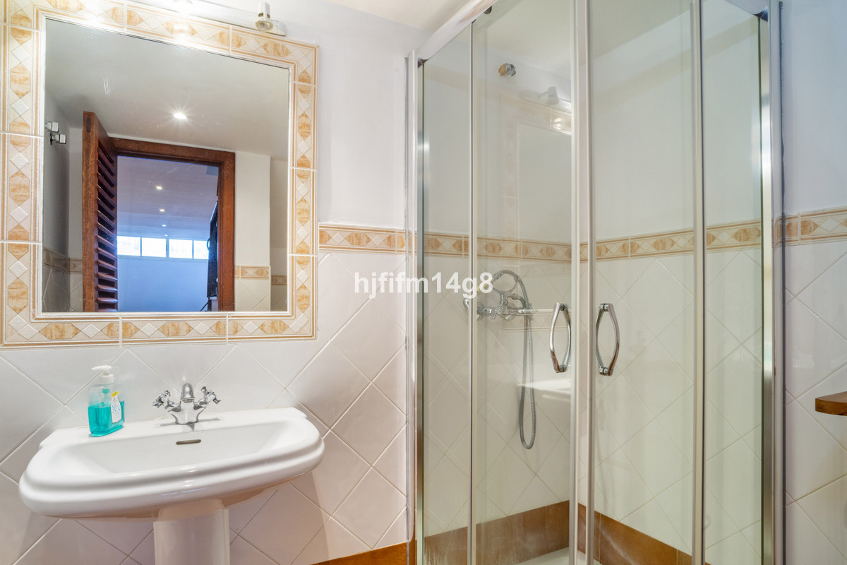 Photo 21 Townhouse Nueva Andalucía, Costa del Sol, Málaga – R5080336
