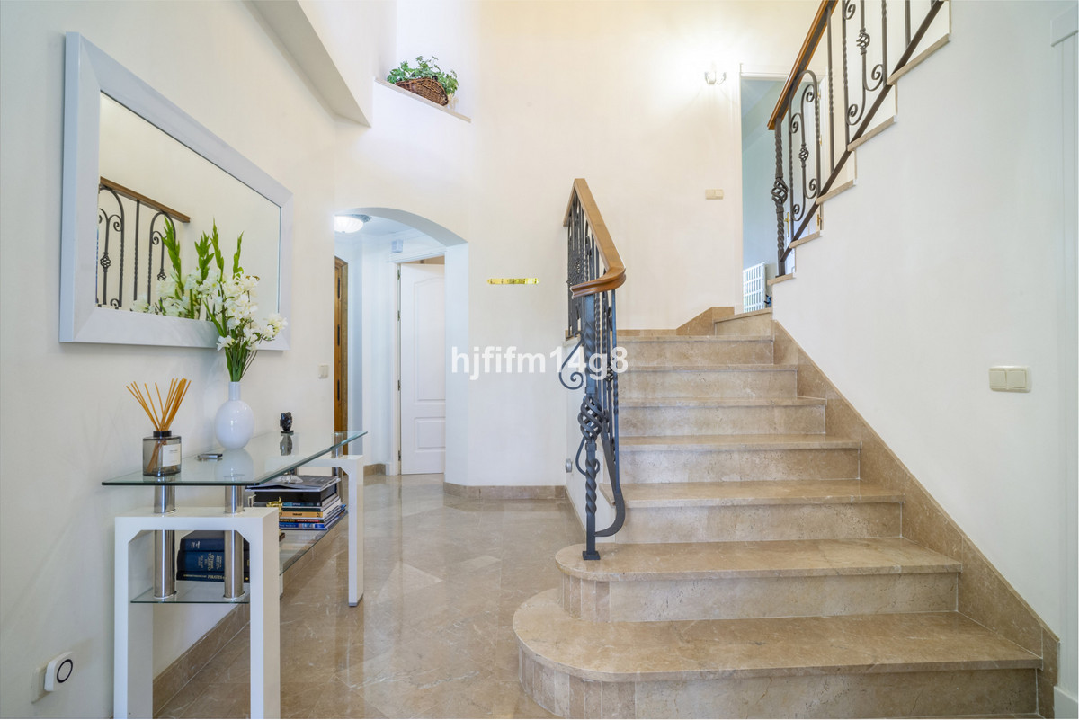 Photo 26 Townhouse Nueva Andalucía, Costa del Sol, Málaga – R5080336