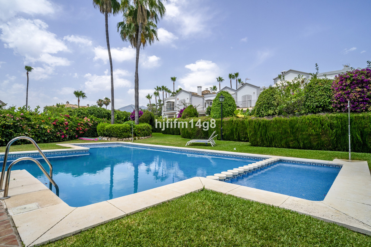 Photo 32 Townhouse Nueva Andalucía, Costa del Sol, Málaga – R5080336