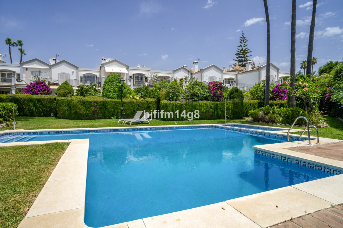 Photo 33 Townhouse Nueva Andalucía, Costa del Sol, Málaga – R5080336