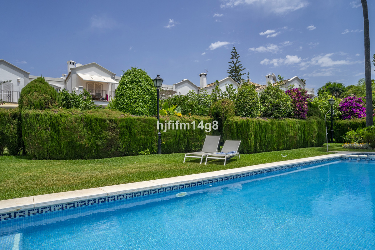 Photo 34 Townhouse Nueva Andalucía, Costa del Sol, Málaga – R5080336