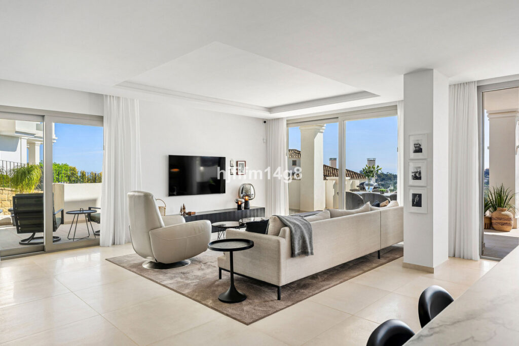 Photo 5 Middle Floor Apartment Nueva Andalucía, Costa del Sol, Málaga – R5061166