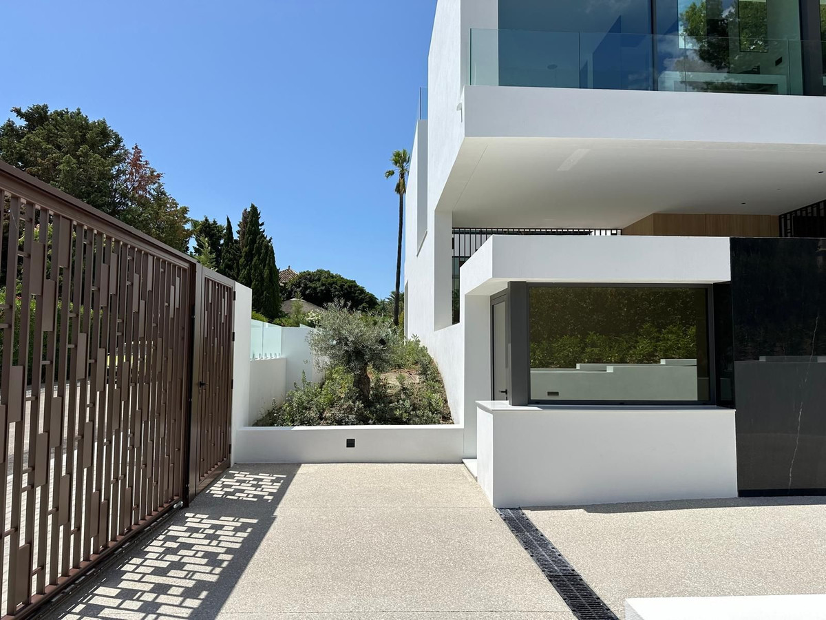 Photo 18 Semi-Detached House Nueva Andalucía, Costa del Sol, Málaga – R4749622