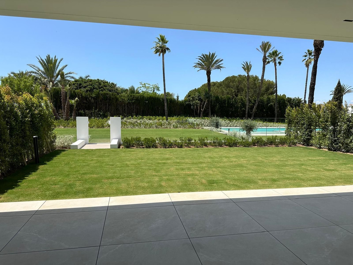 Photo 7 Semi-Detached House Nueva Andalucía, Costa del Sol, Málaga – R4749622