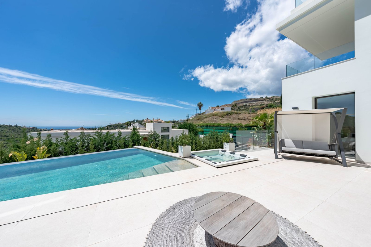 Photo 14 Detached Villa La Quinta, Costa del Sol, Málaga – R5046685