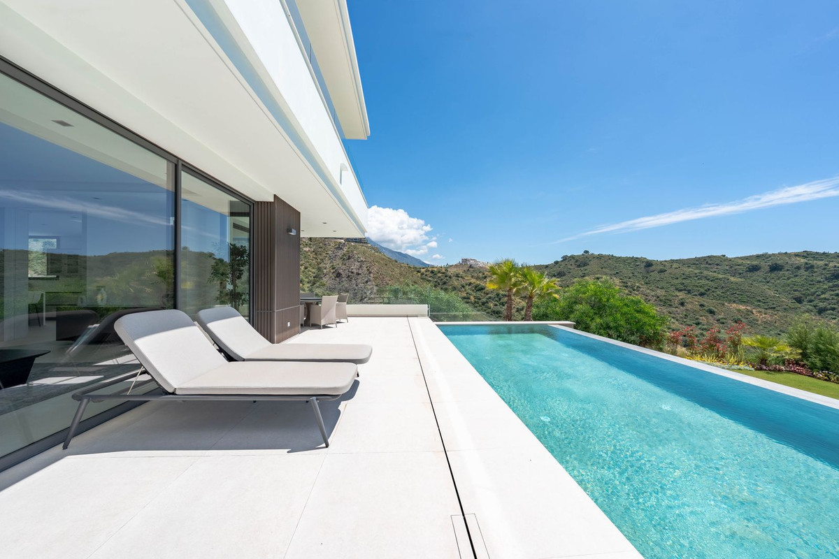 Photo 16 Detached Villa La Quinta, Costa del Sol, Málaga – R5046685