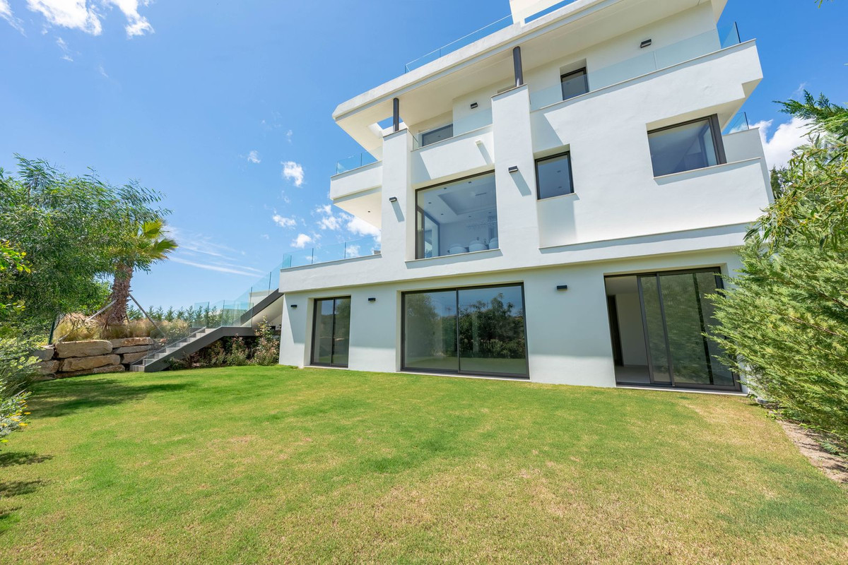 Photo 23 Detached Villa La Quinta, Costa del Sol, Málaga – R5046685