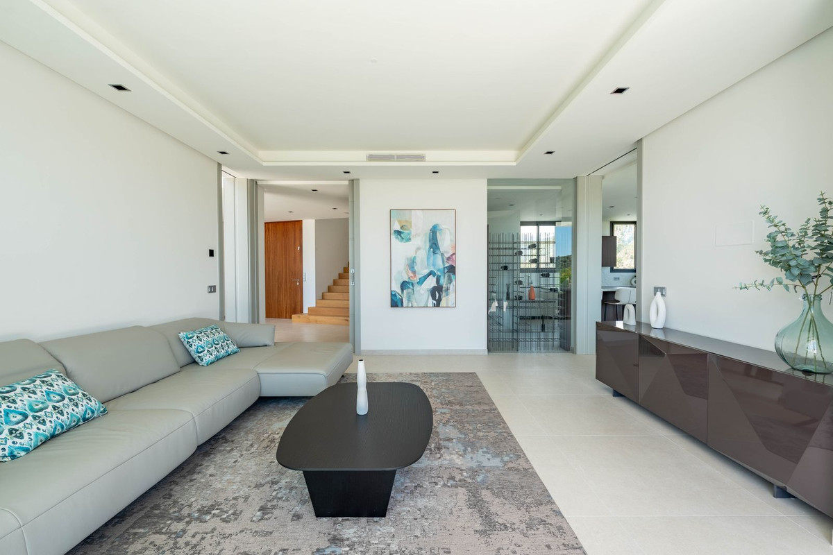Photo 37 Detached Villa La Quinta, Costa del Sol, Málaga – R5046685