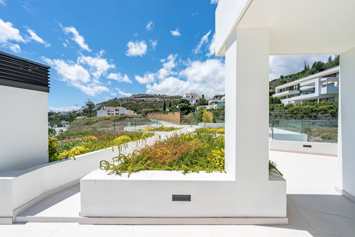 Photo 40 Detached Villa La Quinta, Costa del Sol, Málaga – R5046685
