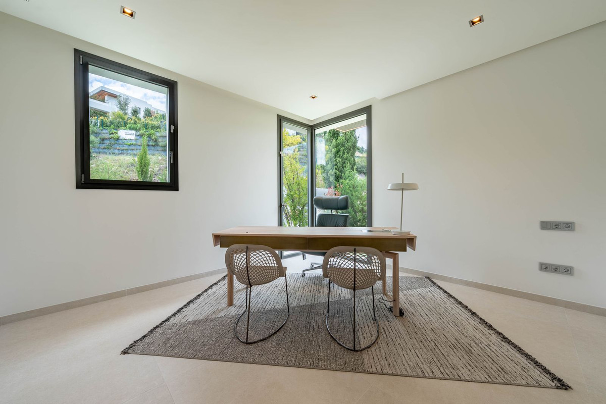 Photo 87 Detached Villa La Quinta, Costa del Sol, Málaga – R5046685